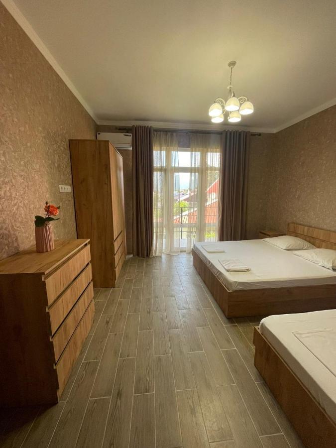Guest House Dali Gagra Kültér fotó