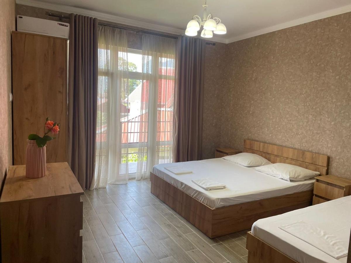 Guest House Dali Gagra Kültér fotó