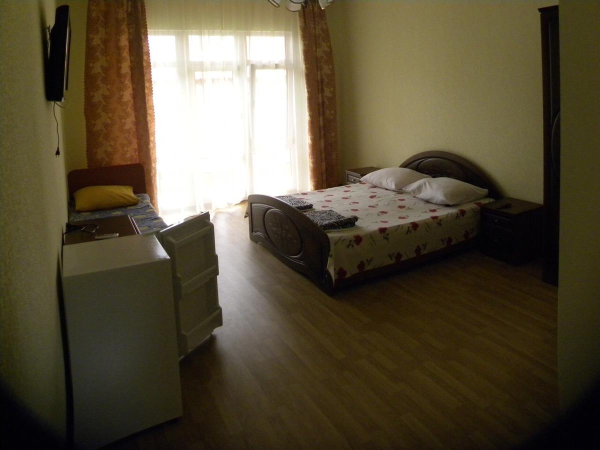 Guest House Dali Gagra Kültér fotó