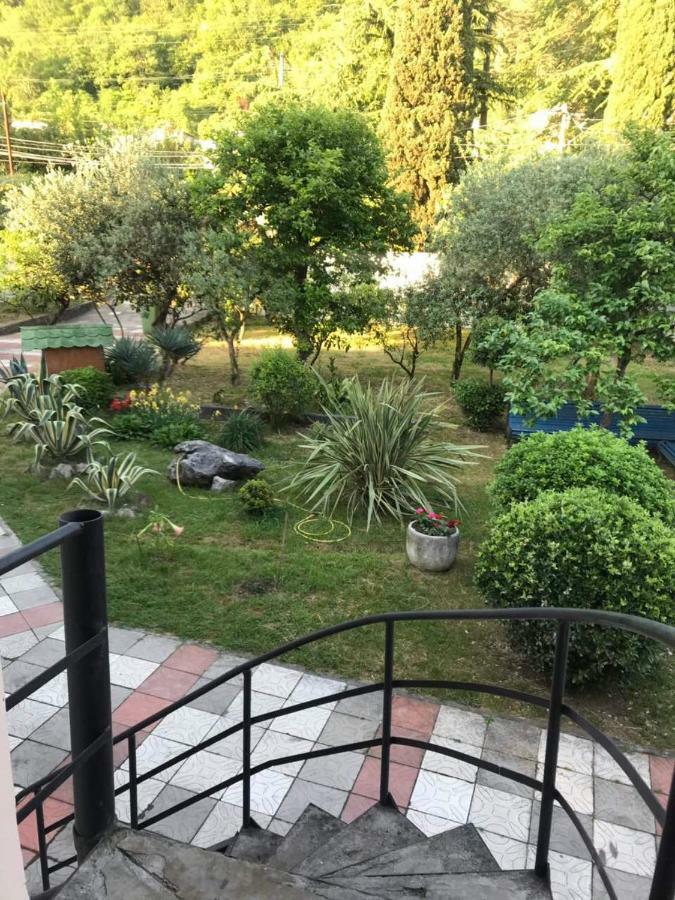 Guest House Dali Gagra Kültér fotó